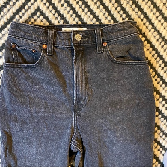 Curve Love Ultra High Rise 90s Straight Jean - Black Sz 25L - Picture 3 of 7